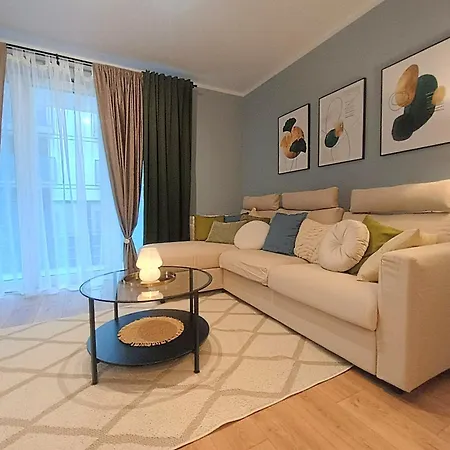 شقة Portovo Q4apartments