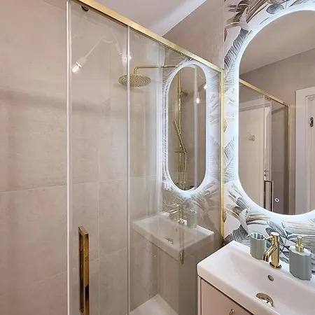 شقة Portovo Q4apartments غدانسك