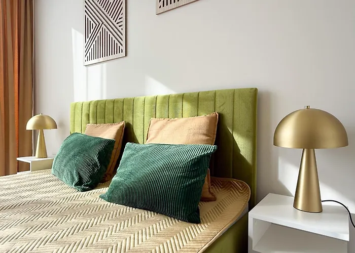 Portovo Q4apartments شقة *