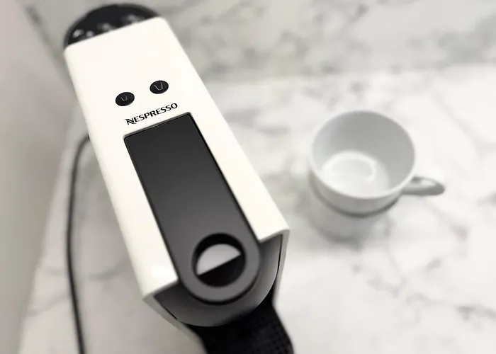 Portovo Q4apartments شقة *